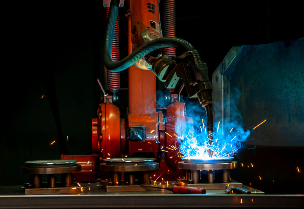 Bringing the Modern Look to Outdoor Grilling With LaserCut Grill